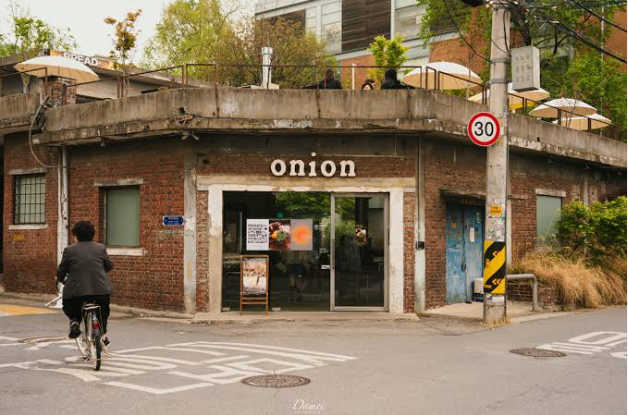 Cafe Onion 聖水店