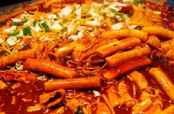 釜山辣炒年糕(떡볶이)