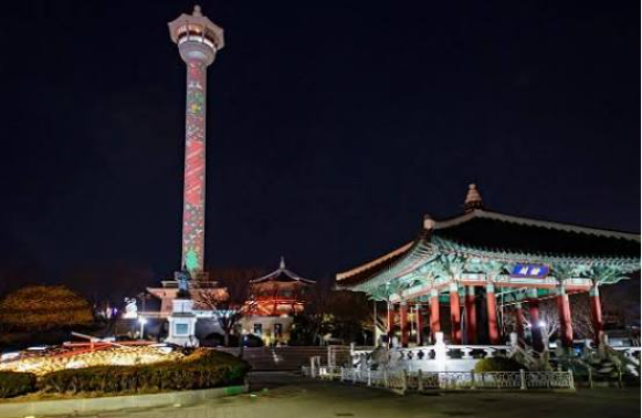 龍頭山公園,釜山塔夜景