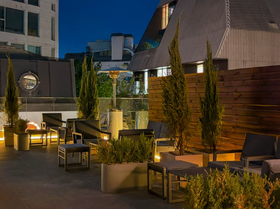 People The Terrace