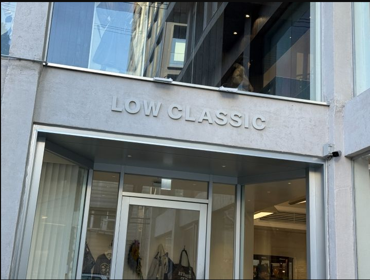 LOWCLASSIC