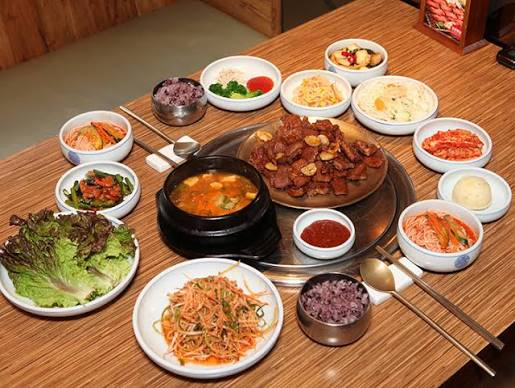 王妃家鍾路店왕비집종로점